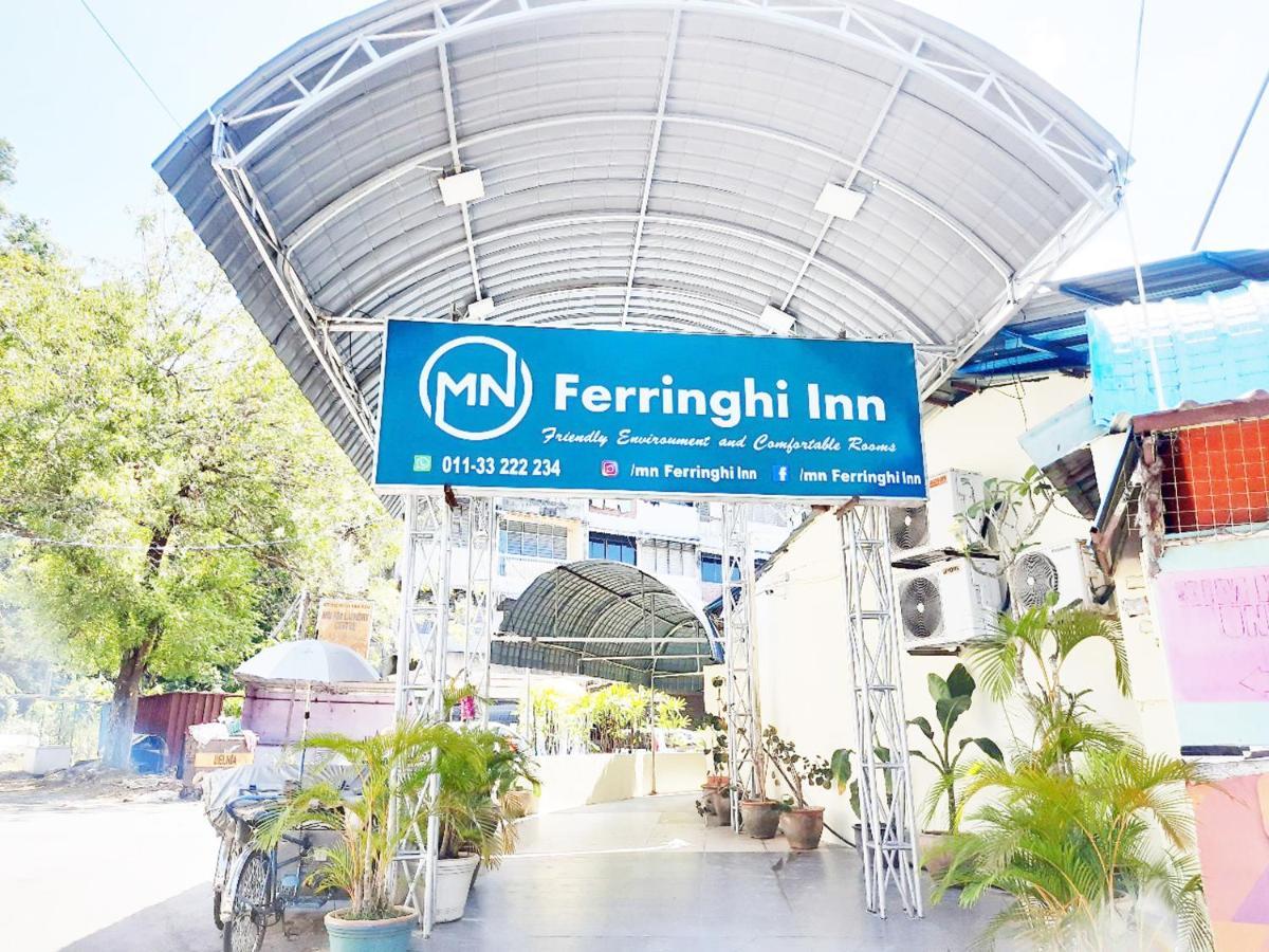 Mn Ferringhi Inn Бату Феринги Екстериор снимка