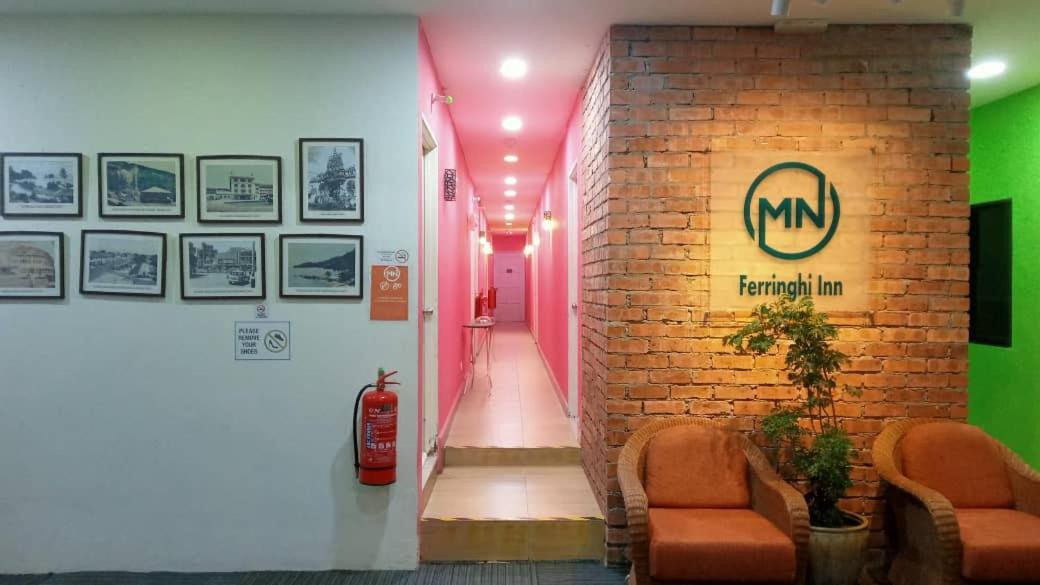 Mn Ferringhi Inn Бату Феринги Екстериор снимка